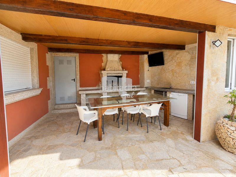Foto 8c9cf177-10d6-4a73-aeb0-61fea608073d. Chalet avec chauffage parking dans Redondela