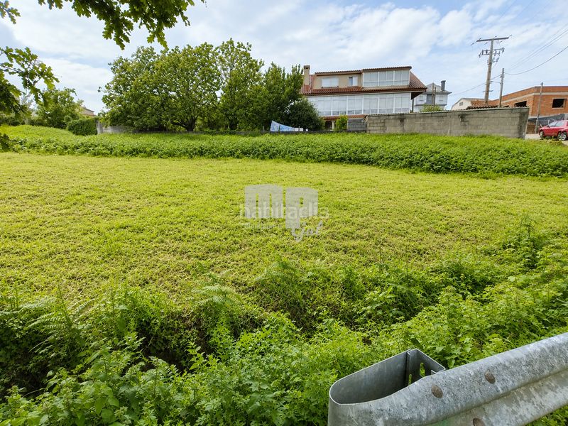 Foto 5e979960-8e2e-4b0c-b8cb-57412886e77e. Terreny residencial a Valadares - Beade Vigo
