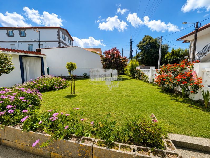 Foto d250a347-9ace-441c-83ca-110080fe1284. Casa amb calefacció aparcament a Darbo Cangas