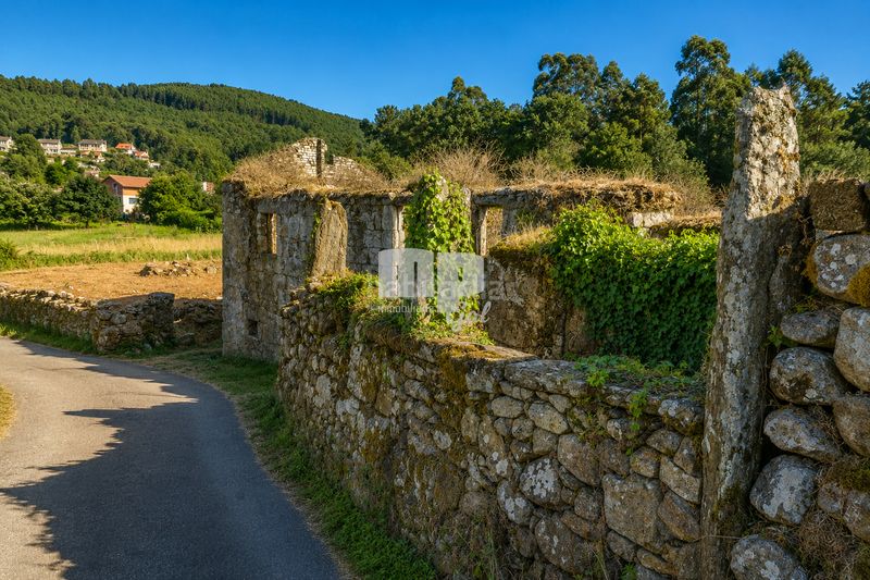 Foto ba90ea65-f484-474f-944b-5746e58fbcc9. Masia a Gondomar