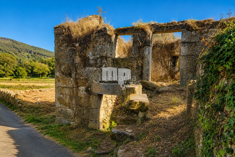 Foto d78b2f15-f744-498b-8943-fd0eface689b. Masia a Gondomar