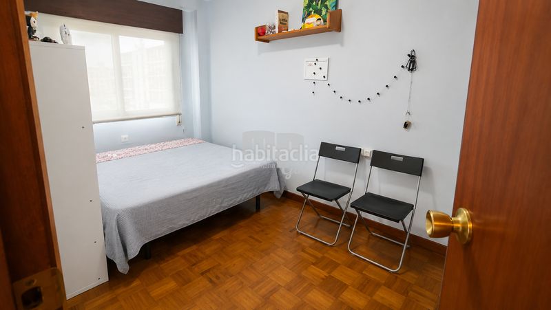 Foto 0a529c04-eec9-45fb-9de1-9dacd7aa2c5f. Pis amb calefacció aparcament a Berbés - Peritos Vigo