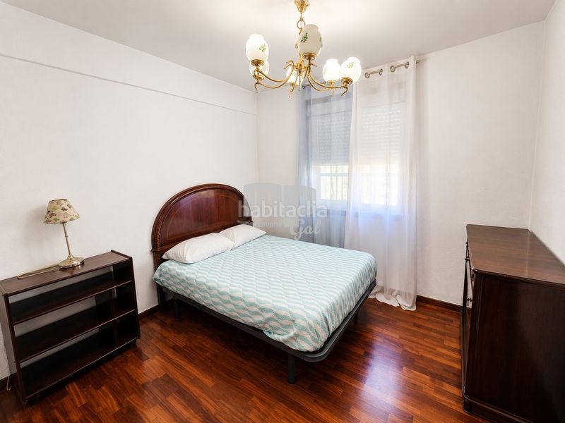 Foto b8b1f10a-d78d-4a55-a264-5a93293ab111. Flat with heating in Teis Vigo