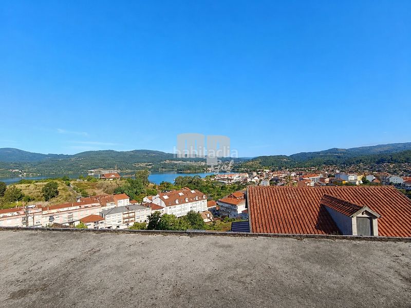 Foto e66a6b1a-91a0-4560-ae62-9a432f703a98. Chalet in rúa fonte da xesteira 75c in Soutomaior