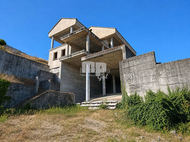 Foto f1927f45-6973-4b9c-b0ea-b48a9114131c. Chalet in rúa fonte da xesteira 75c in Soutomaior