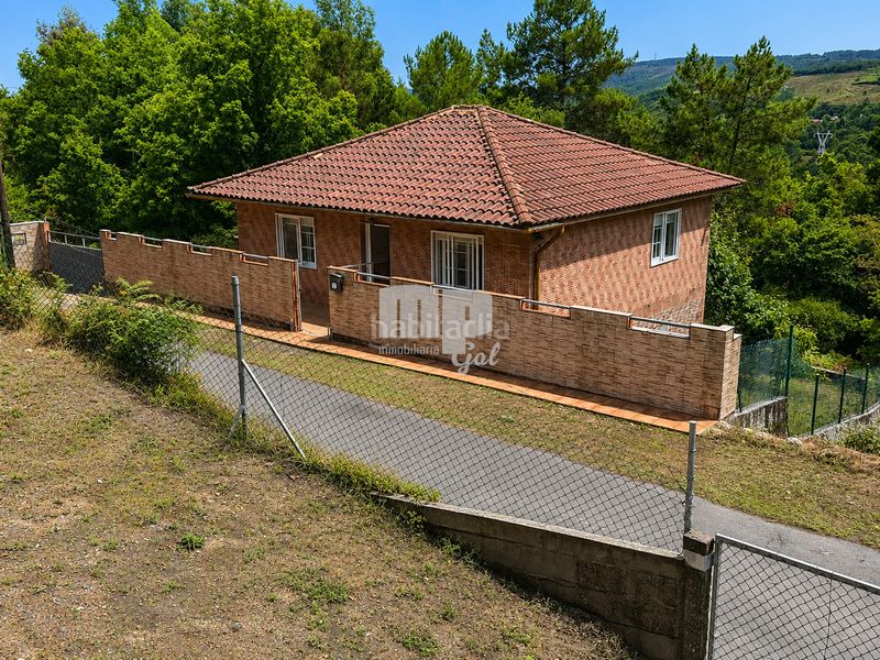 Foto 51466b51-0b6b-485b-b4c5-e6e505c81e31. Casa a Cañiza (A)
