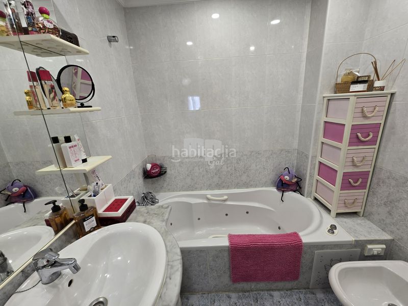 Foto 0f79f78a-84e5-400f-a3a1-b6350814ade3. Etagenwohnung mit heizung pool in Mos