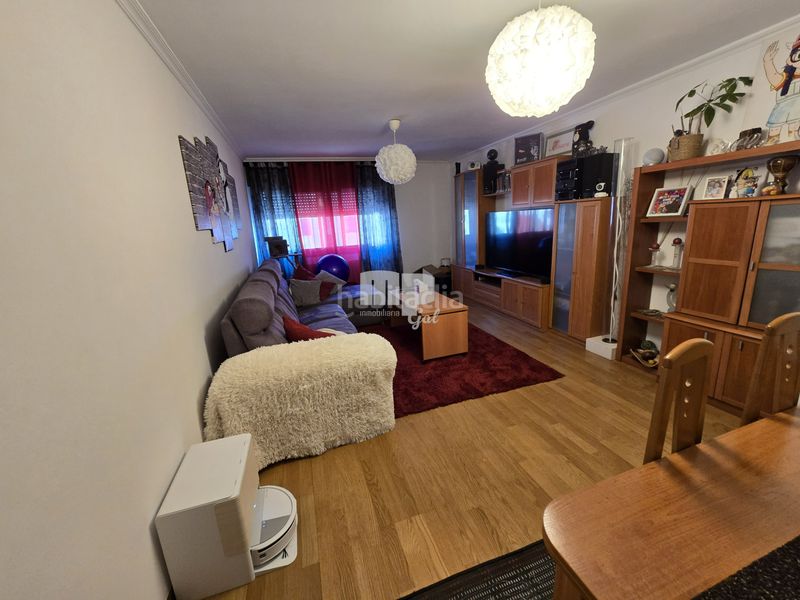 Foto 24a6d458-f803-4c6a-90d7-e9ff1ed6be71. Etagenwohnung mit heizung pool in Mos