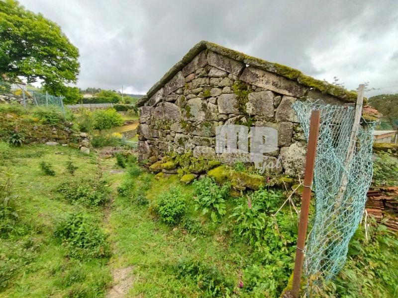 Foto 2b082c59-d626-4a4e-a9df-83646698df84. Maison dans lugar traspielas 19 dans Fornelos de Montes