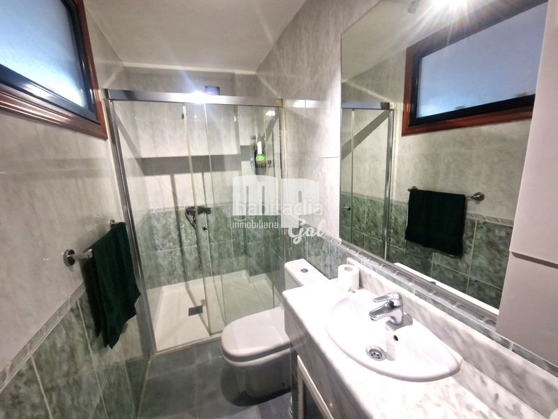 Foto 4daa5b41-0180-4dc6-b33a-e33f92e800db. Chalet with fireplace heating parking in Sardoma - Castrelos Vigo