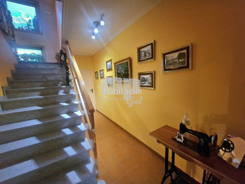 Foto 53415714-2ed2-43a8-bd7f-1550032180e8. Chalet with fireplace heating parking in Sardoma - Castrelos Vigo
