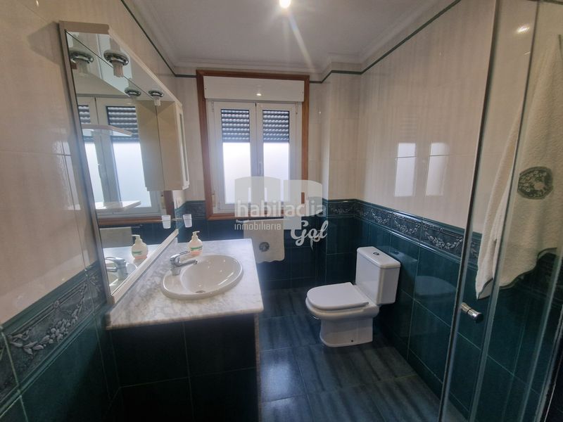 Foto 5971bc84-c23d-4530-b812-05e0f1dc3e52. Chalet with fireplace heating parking in Sardoma - Castrelos Vigo