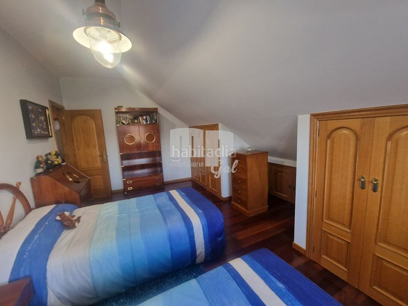 Foto 7d3ecca3-3045-4424-bd60-b6975ffa8ec0. Chalet with fireplace heating parking in Sardoma - Castrelos Vigo