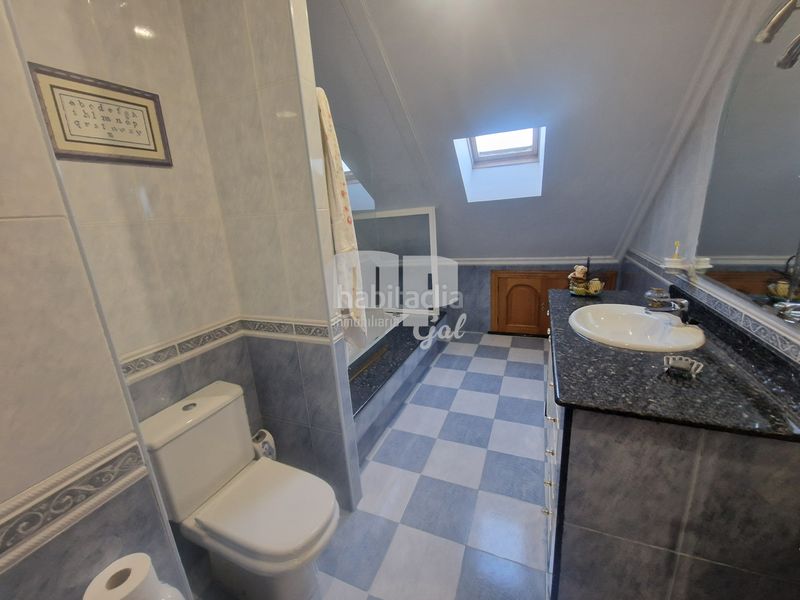 Foto d92ac6b5-23e3-44be-aec0-7b423e582efd. Chalet with fireplace heating parking in Sardoma - Castrelos Vigo