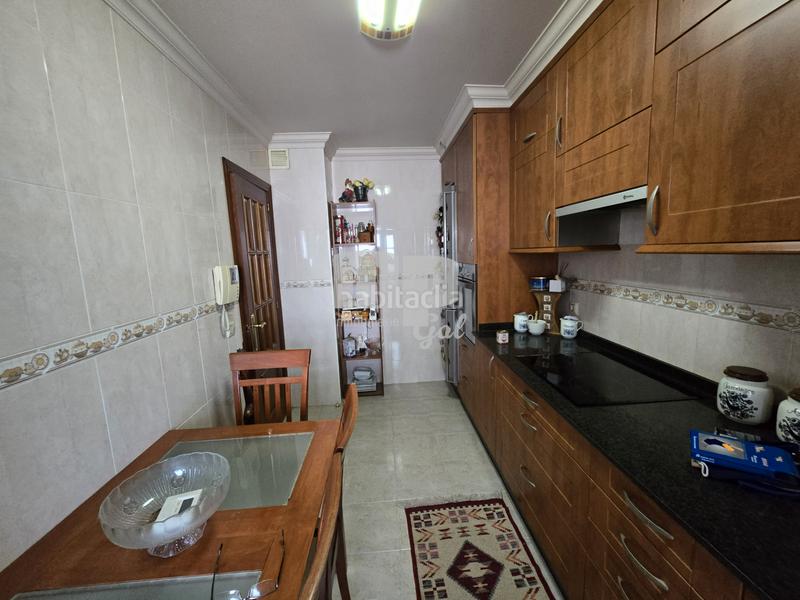 Foto 4158698b-734f-4970-9125-d6c1c17332ad. Flat with heating parking in A Salgueira - O Castaño Vigo