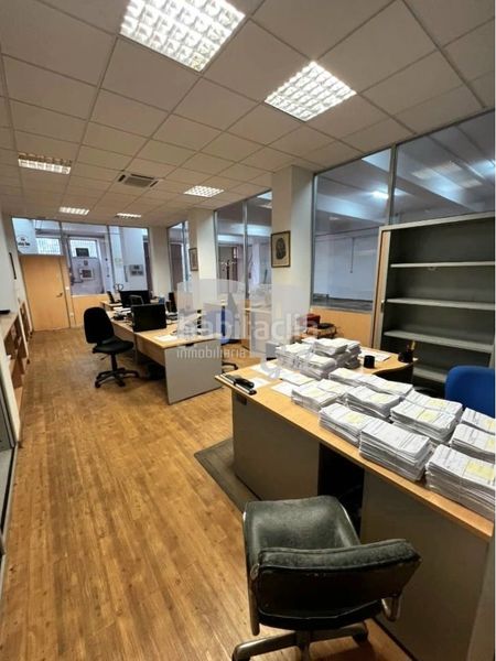 Foto 57d215e9-22c5-47fc-ab60-50e32a8aef31. Local comercial en Redondela