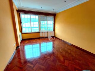 Rent Flat  Avenida santa mariña