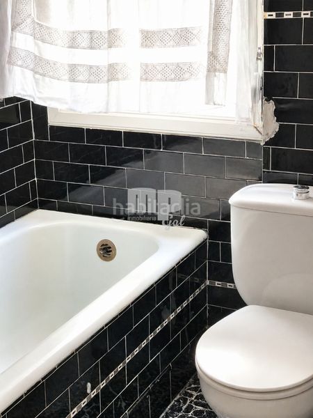 Foto ac8ab86c-fa29-449c-a6d1-81acb586d430. Chalet en Panxón Nigrán