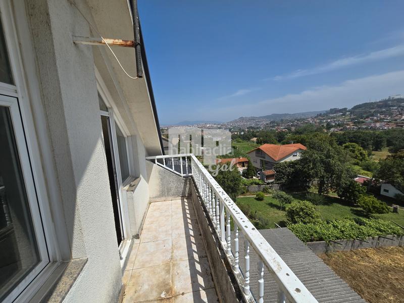 Foto 56e118d4-4f8b-46ac-8f16-25caadd7607a. Chalet con riscaldamento parcheggio in Lavadores Vigo