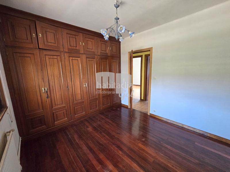Foto 608cf64f-e676-46a9-8d29-6211872ed557. Chalet con riscaldamento parcheggio in Lavadores Vigo