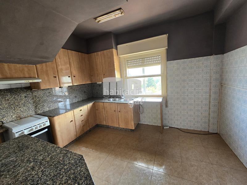 Foto 7f1f32c9-16a4-4558-9a9a-cd5e3999cc40. Chalet con riscaldamento parcheggio in Lavadores Vigo