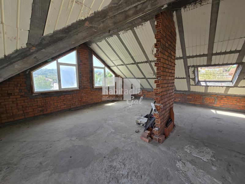 Foto bbaa2f80-f946-477c-94bc-8c57b7b0bf51. Chalet con riscaldamento parcheggio in Lavadores Vigo