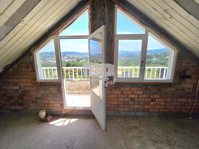 Foto bfa9e135-edf3-4350-95dd-39335ea6d8e0. Chalet con riscaldamento parcheggio in Lavadores Vigo