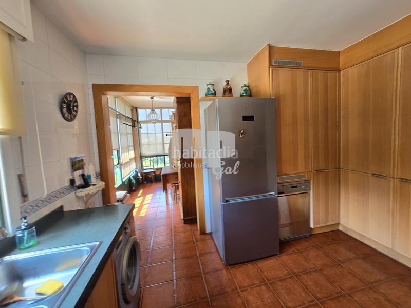 Foto 9afd1bf7-dc38-4c9e-a89e-c5cc63a254e4. Chalet en Sardoma - Castrelos Vigo