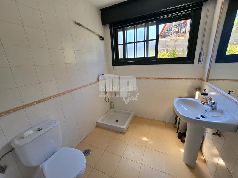 Foto f9f49bf3-aa67-4782-b810-ec651891877d. Chalet en Sardoma - Castrelos Vigo