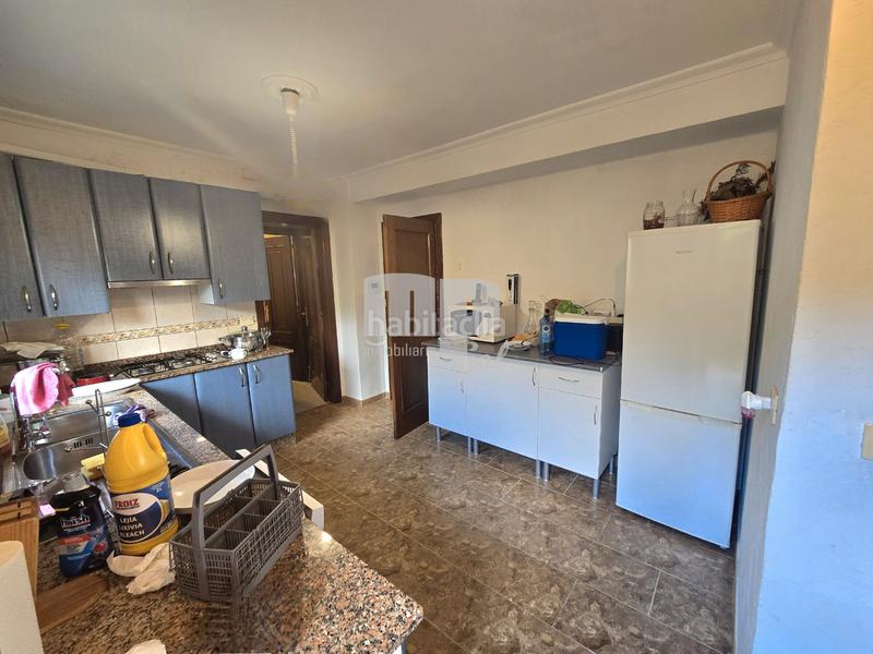 Foto 1b9bf44d-74c5-4cda-8653-c1c8d8283ee0. Maison avec chauffage dans Cabral - Candeán Vigo