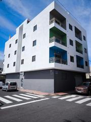 Local commercial en Calle fuerteventura 77. Local comercial en venta en avenida principal de el fraile