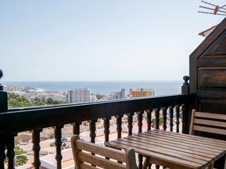 Appartement en Calle finlandia 8y. Apartamento con vistas al mar y licencia vacacional