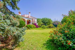 House  Salvador espriu. Villa martina  espacio, comodidad y vida familiar en calonge