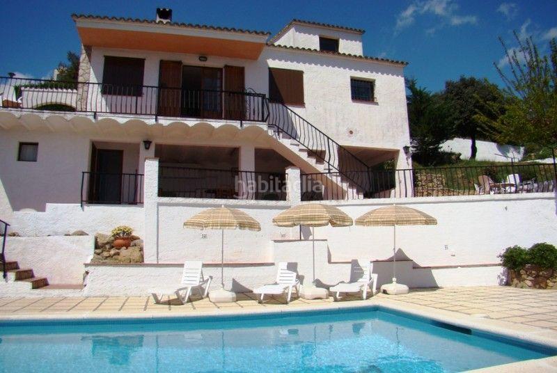 Foto bc377cd1-bc06-4614-b9e1-fff782635724. Casa amb piscina a Cabanyes-Mas Ambrós-Mas Pallí Calonge