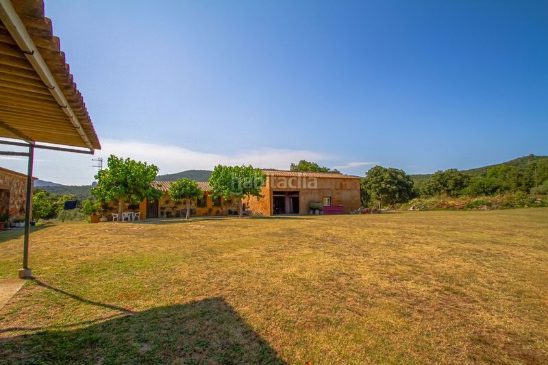 Foto b6f98662-1847-48d8-aa6c-5fb11afd76f5. Masia amb calefacció piscina a Cabanyes-Mas Ambrós-Mas Pallí Calonge