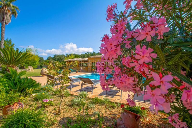 Foto c9b9a34c-8f43-4bce-8d48-ef63132dc29b. Masia amb calefacció piscina a Cabanyes-Mas Ambrós-Mas Pallí Calonge