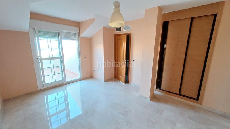 Foto d64e238f-4aea-45cc-b40d-877d3c559e50. Appartamento in calle el coloso 6 in Hacienda Torrequebrada Benalmádena