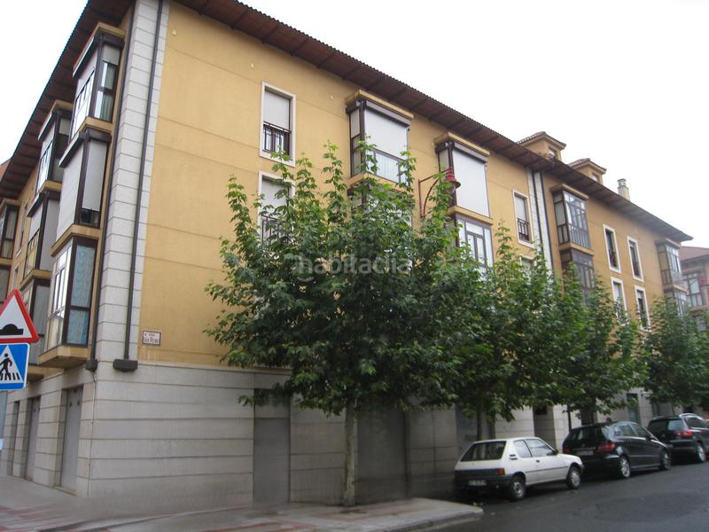 Foto 62b6cee1-9d3e-4dc8-9847-c7a14a3fe344. Local comercial a calle de san pedro 20 a El Ejido - Santa Ana León