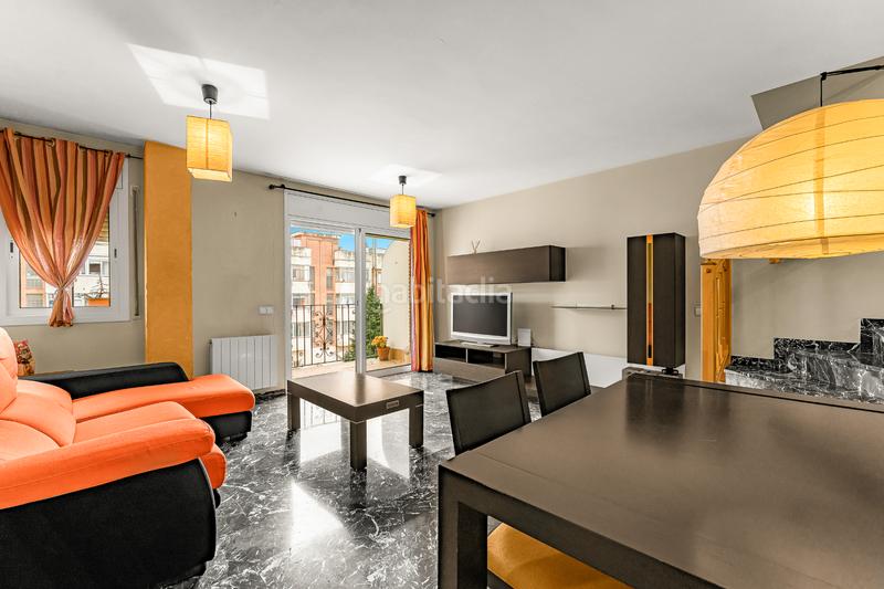 Foto 01c71ea4-bf39-437a-b422-d516ef1bb566. Duplex con camino riscaldamento parcheggio piscina in Vilafranca del Penedès