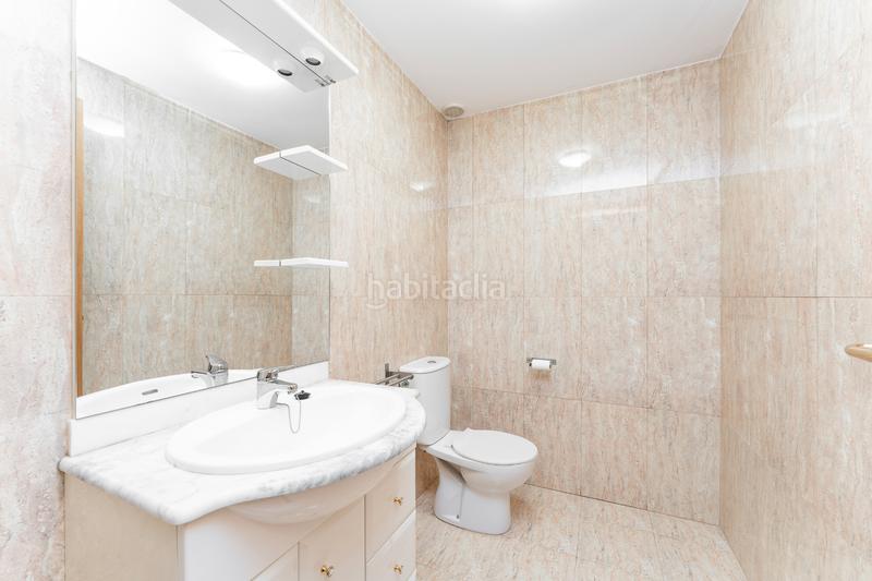 Foto fae5264b-0347-48c9-b435-455849ce9690. Duplex con camino riscaldamento parcheggio piscina in Vilafranca del Penedès