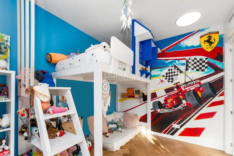 Foto 02dd63a6-bbe8-4ef8-8f72-cd50c8a55cf8. Chalet with fireplace heating parking pool in Bellamar Castelldefels