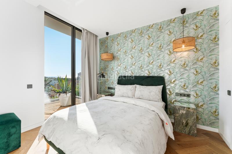 Foto 15eab3b3-2657-4647-855a-6604eeca42ec. Chalet with fireplace heating parking pool in Bellamar Castelldefels