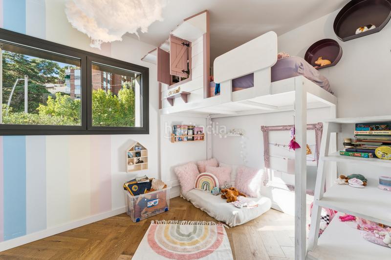 Foto 3542772d-e2e3-4522-a0af-887ae4d1e3bd. Chalet with fireplace heating parking pool in Bellamar Castelldefels