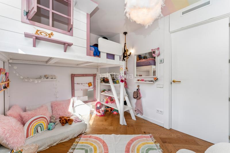 Foto 5489ef60-036b-4924-935d-869ea4aa0dbd. Chalet with fireplace heating parking pool in Bellamar Castelldefels