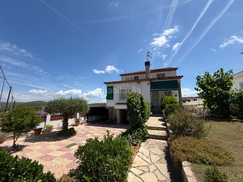 Foto 7c892ed0-bd4e-4055-afcb-fd4f3d947727. Casa amb xemeneia calefacció aparcament piscina a Canyelles