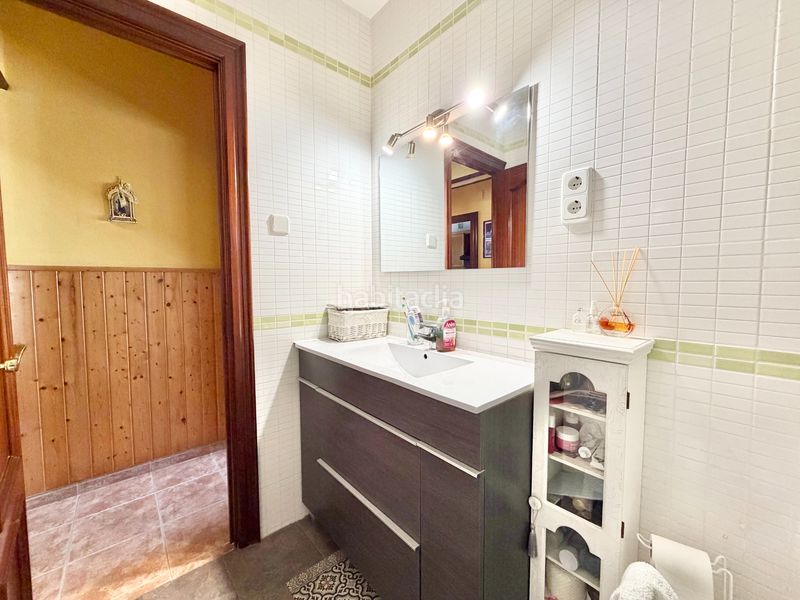 Foto aefb1509-26d2-43e7-83f3-b9922bb263d6. Casa amb xemeneia calefacció aparcament piscina a Canyelles