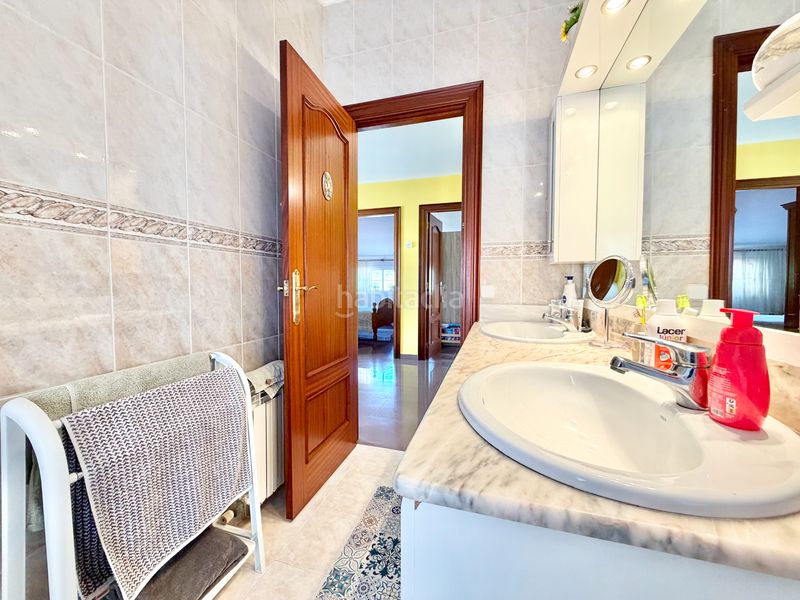 Foto f3366f0c-3b15-4082-8649-5ab04c724064. Casa amb xemeneia calefacció aparcament piscina a Canyelles