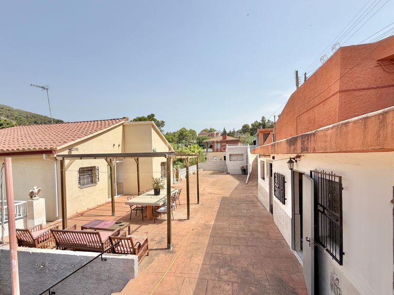 Foto 62773f5b-8b36-4400-b088-852d7d1e35bc. Casa amb calefacció aparcament a Olesa de Bonesvalls