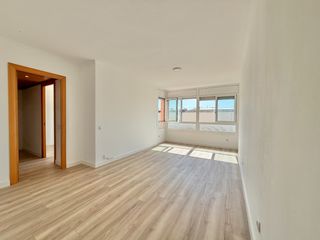Pis a L´Espirall. ¡oportunidad! piso reformado, muy luminoso y con parking incluid