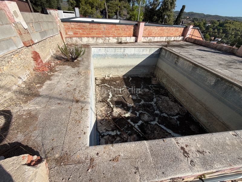 Foto 6ba2b247-6443-4099-9d41-e8d96c90dcd2. Masia amb piscina a Nord Vilanova i la Geltrú
